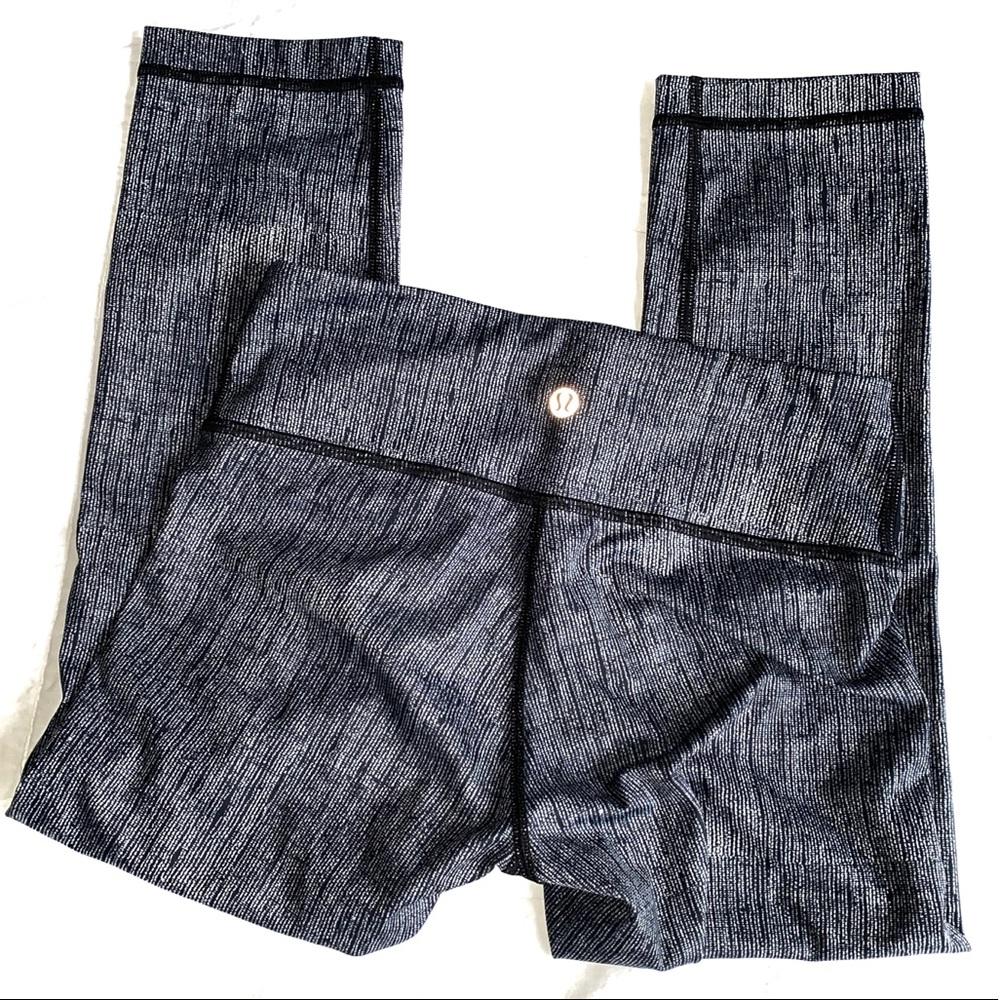 Lululemon striated Workout Yoga Pant